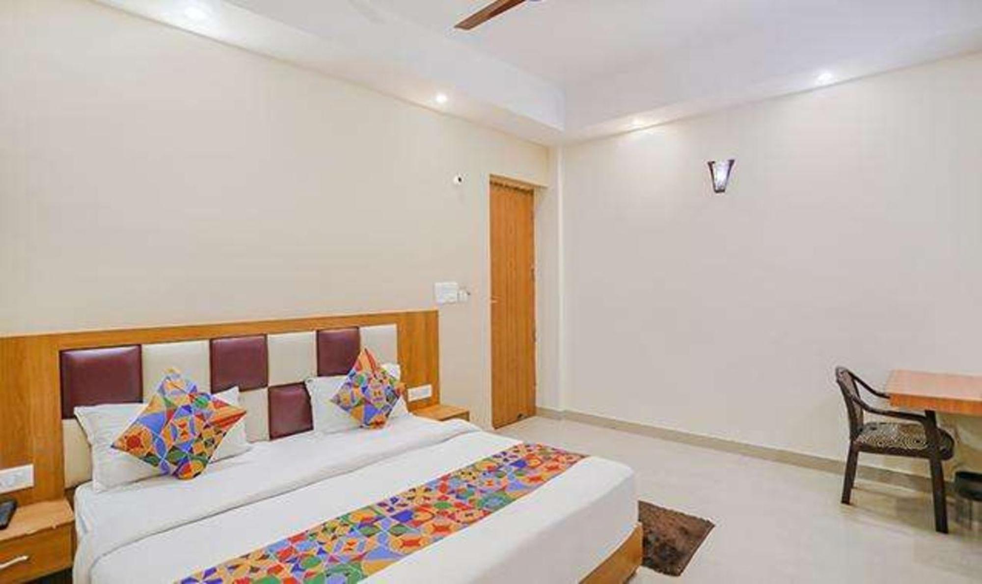 Fabhotel Royal Stay I Greater Noida Exteriér fotografie